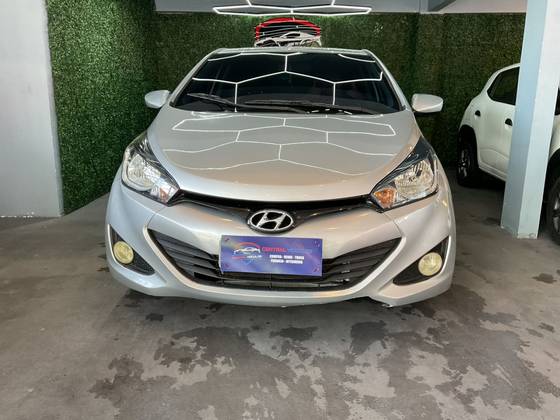 HYUNDAI HB20 1.6 COMFORT PLUS 16V FLEX 4P MANUAL